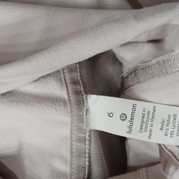 Lululemon Hooded Defin Jacket *Nulu - Picture 3 of 8